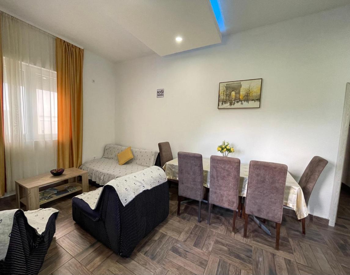 Apartment Jovana Херцег-Новий Екстер'єр фото